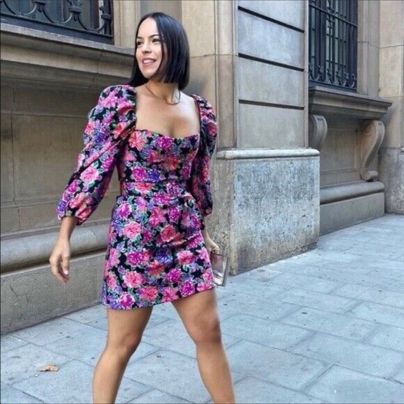 NEW Zara Floral Puff Sleeve Belted Blogger Favorite Mini Dress Size Small (S) - Picture 1 of 14